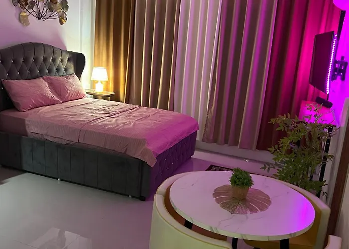 Modern Near Moa, Airport & Heart Of Pasay Apartamento